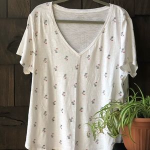 Old Navy Women’s T Shirt